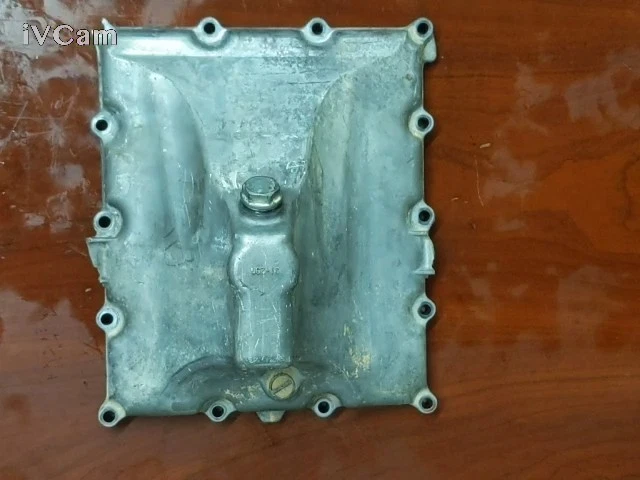 Suzuki GSXR 600 GSXR600 2005 2004 cárter de aceite cubierta inferior del motor R 11511-29G00 Foto 4 de 4