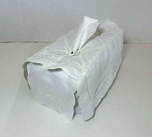 Vintage Tissue Box Cover White Laced Embroidery Bows Linen Shabby Chic 2
