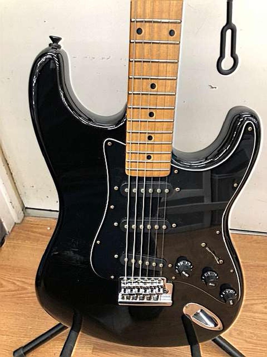 A KAMAN MUSIC GTX18 Stratocaster-type Electric Guitar | eBay