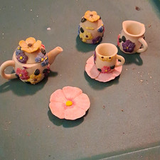 Miniature Floral Painted Ceramic Tea Set 5oz Teapot w/ Lid Creamer Sugar Cup