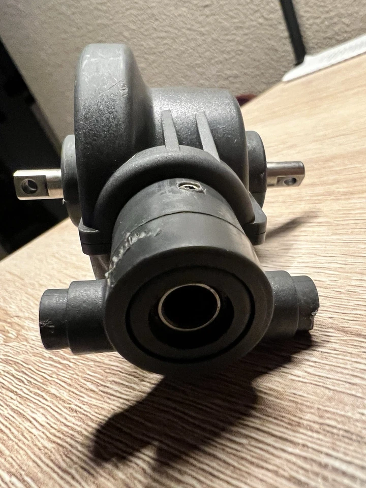 Vintage Tamiya Terra Crusher Front Gear Box/Differential (Gray) - Used - Image 3 of 3