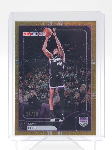 2025 Topps NBA Hoops Basketball Pixel Burst Gold Devin Carter #46