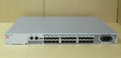 Brocade 340 BR-340-0004 24-Port 8Gb FC 1HE SAN Netzwerk Switch (8 aktive Ports)