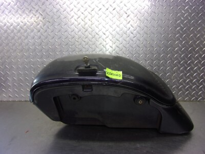 941 A YAMAHA ROAD STAR XV 1600 2003 RIGHT HARD SADDLE BAG AFTERMARKET ONE KEY.