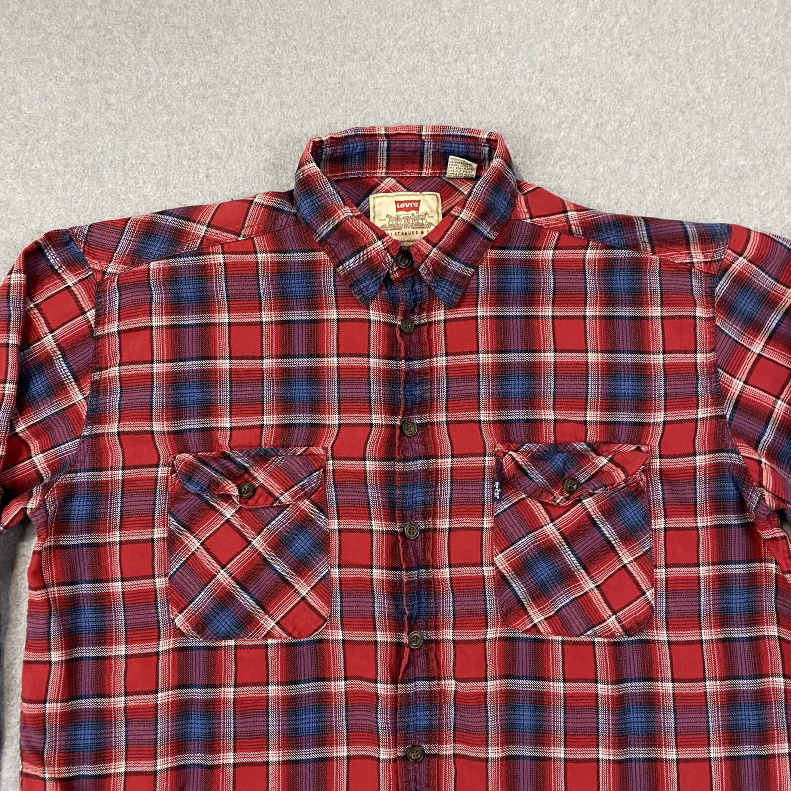 Levis Shirt Mens XL Button Up Red Plaid Cotton Preppy Western Workwear Cowboy