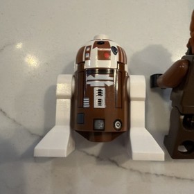 LEGO Star Wars Plo Koon Astromech Droid R4-D7 Minifigures from set 8093