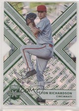 2018 Panini Elite Extra Edition Status Emerald Die-Cut /49 Lyon Richardson fm0