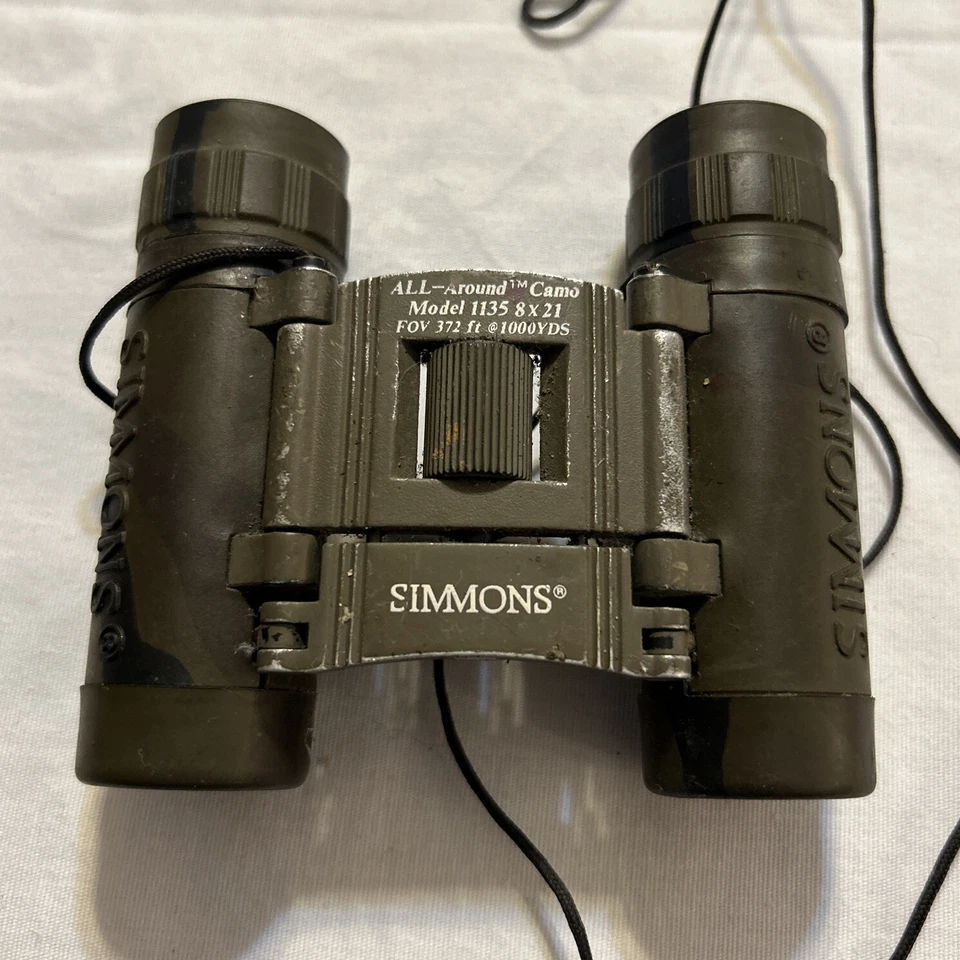 Simmons all around Camo Pocket Binoculars 1135 8x21 FOV 372ft - Image 4 of 4