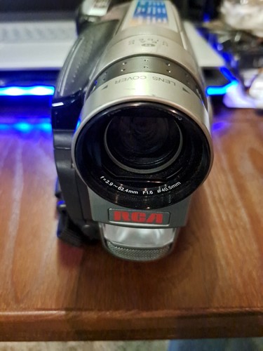 Vintage RCA Auto Shot Camcorder Kamera 300x CC-6383 mit Tasche Ladegerät - Bild 6 von 9