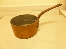 Vintage HAMMERED COPPER SAUCE PAN  POT