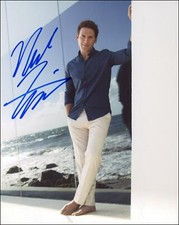 Mark Feuerstein "Royal Pains" AUTOGRAPH Signed 8x10 Photo F