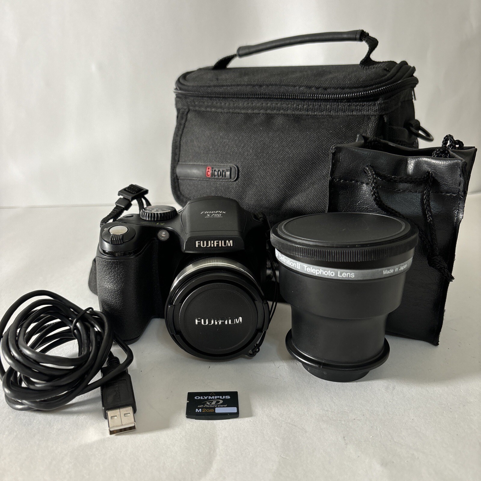 Fujifilm Finepix S700 7.1 Megapixels 10x Optical Zoom, Telephoto Lens