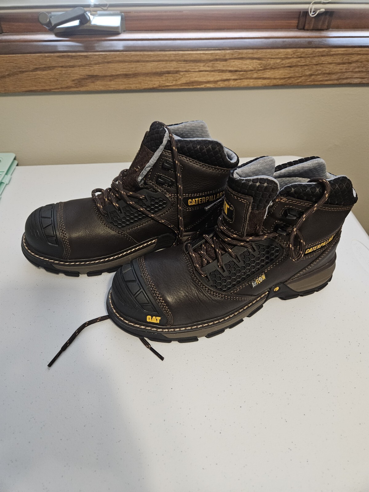 Cat Caterpillar Excavator SuperLite Comp Toe Women's Size 10 Brown #M4