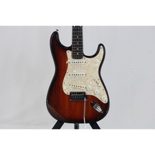 FENDER SPECIAL EDITION KOA STRAT [Used] Electric Guitar