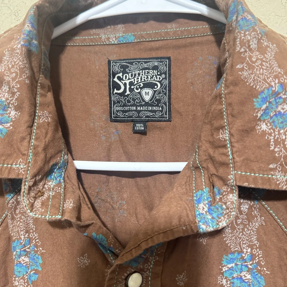 Southern Thread Long Sleeve Pearl Snap Western Floral Print Shirt Mens M Brown - Image 3 of 4