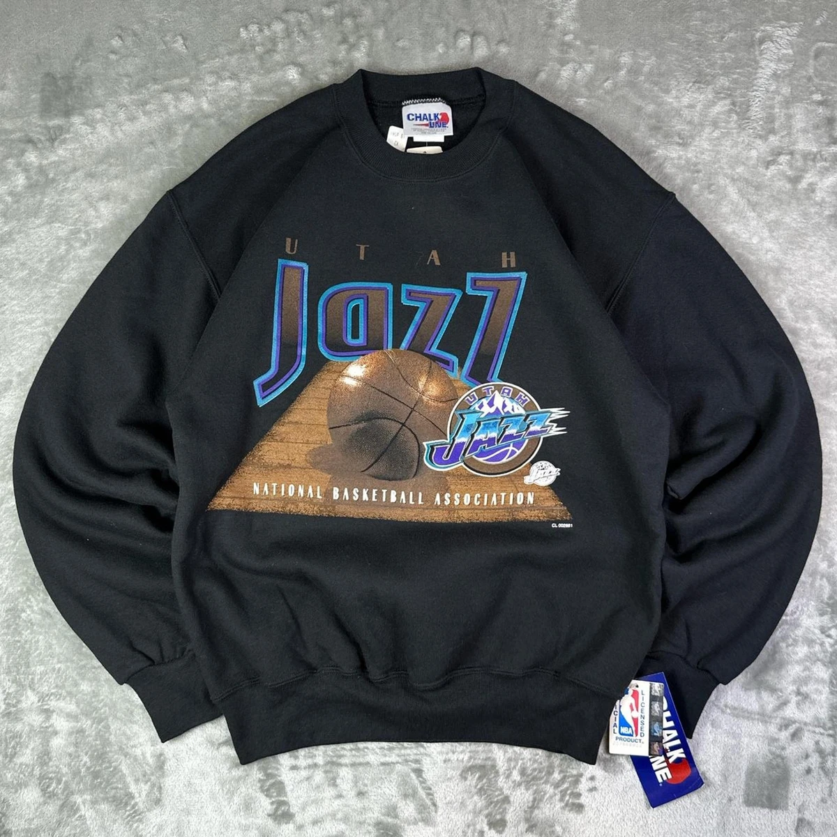 Deadstock Vintage 80's Chalk Line Utah Jazz Black Pull over