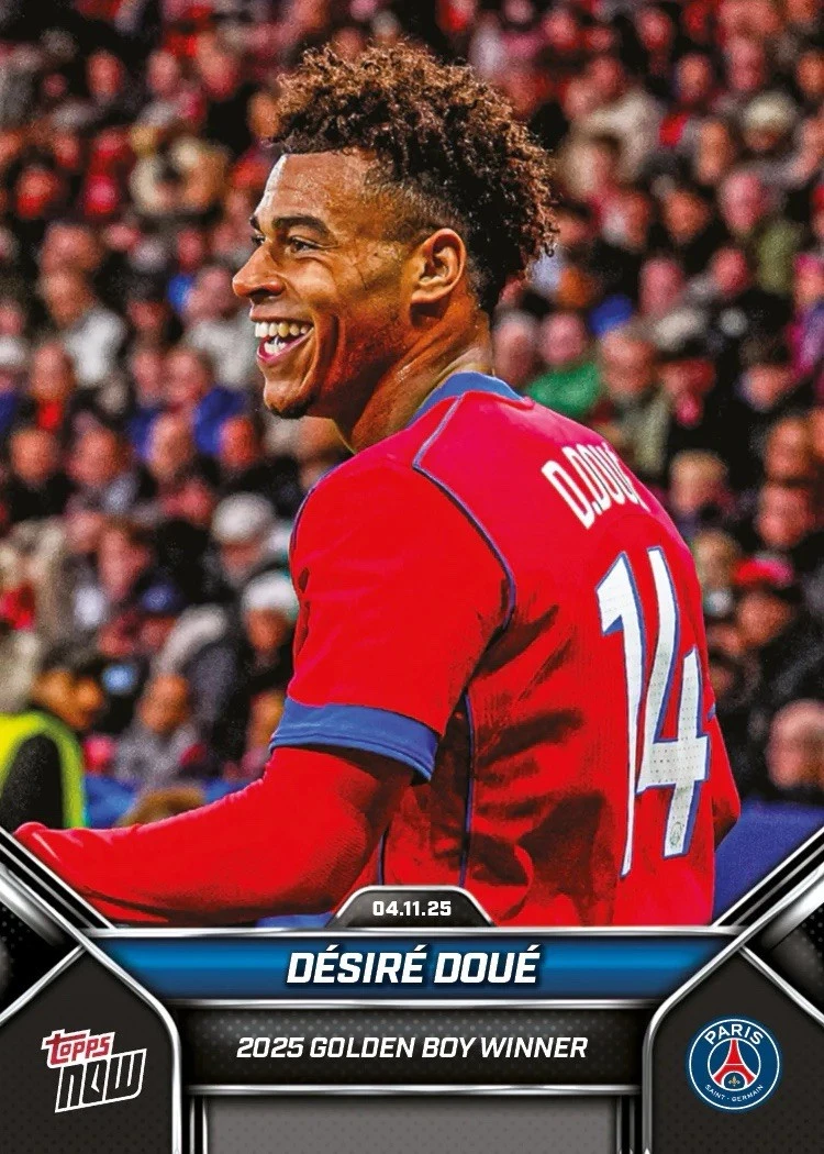 Paris Saint-Germain Home maglia di calcio 2021 - 2022. Sponsored by