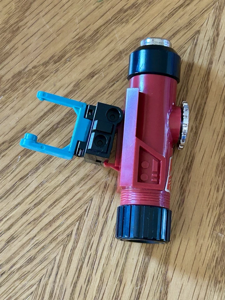 Transformers G1 Scientist Perceptor Microscope Original Takara 100% Complete ‘84 - Image 4 of 4