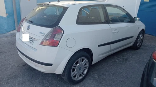 51724394 Caja Reles/Fusibles para FIAT STILO (192) * 2004 833330 - Imagen 5 de 9