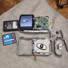 Canon PowerShot S30 Compact 3.2MP 3x Zoom Silver Camera w/ Card & Battery