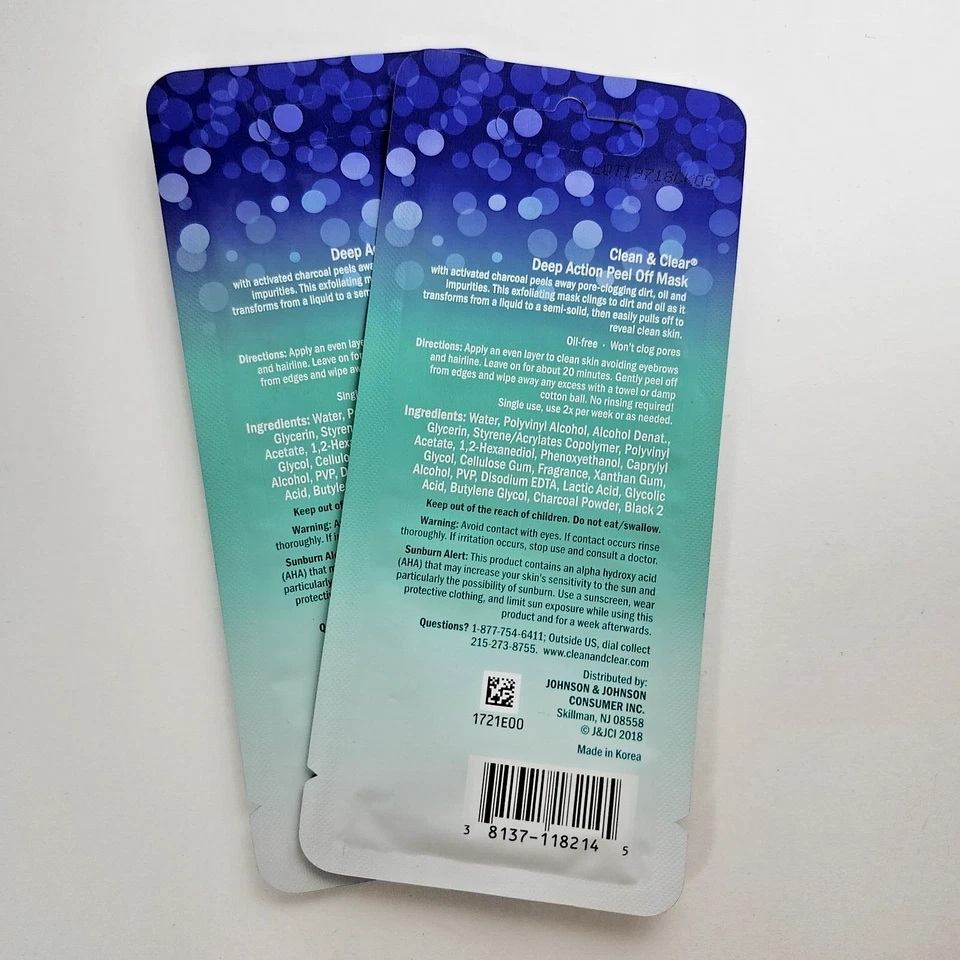 Clean & Clear Deep Action Peel Off Mask Activated Charcoal Oil-Free 2 Pack - Image 2 of 4