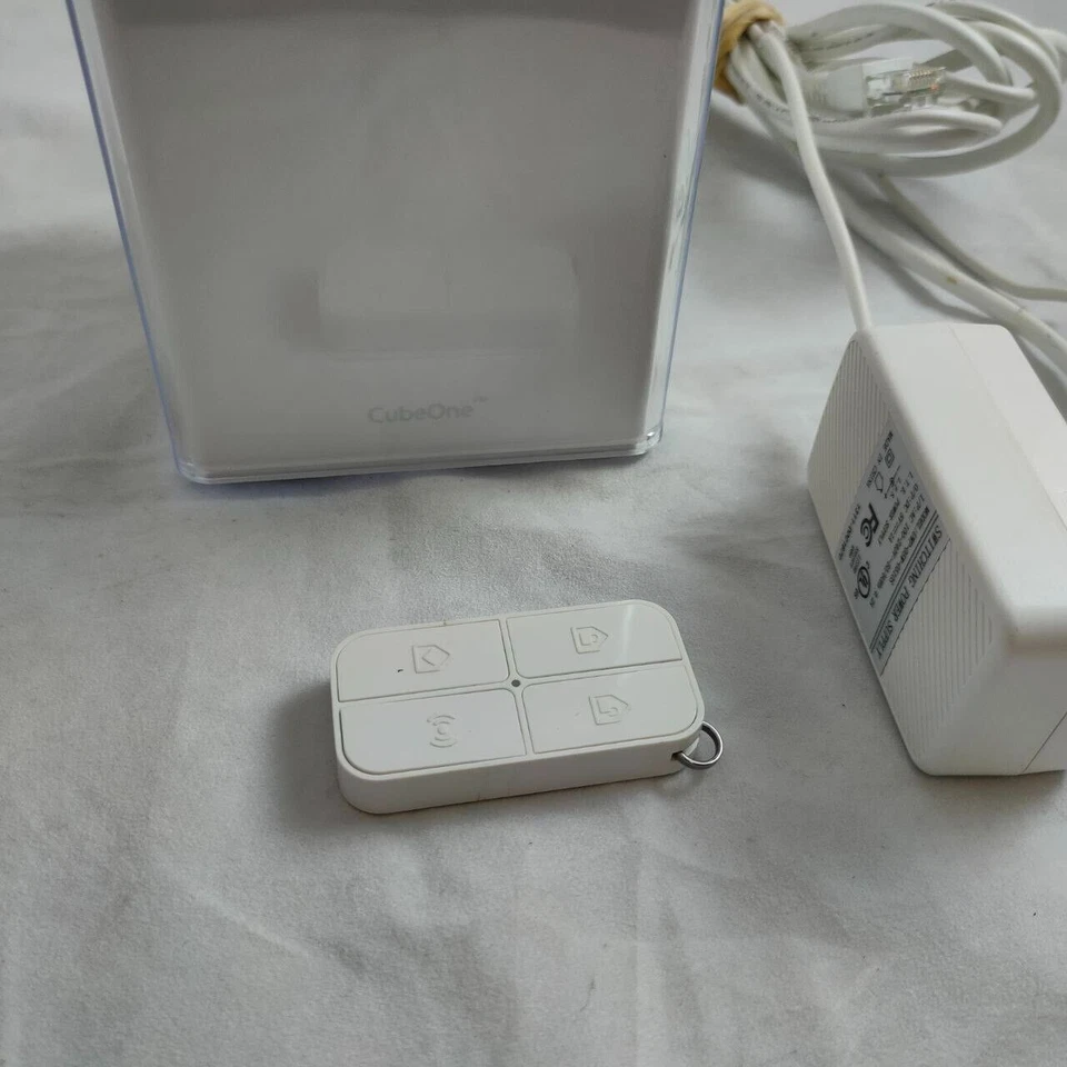 Smart Alarm Cube One Model IPU3 CUBE ONLY W/ Power Adapter Home Security I6 - Image 3 of 3