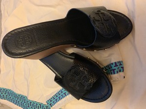 tory burch black slides