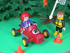 2 enfants et leur petite voiture kart course karting plots jeux PLAYMOBIL 4141
