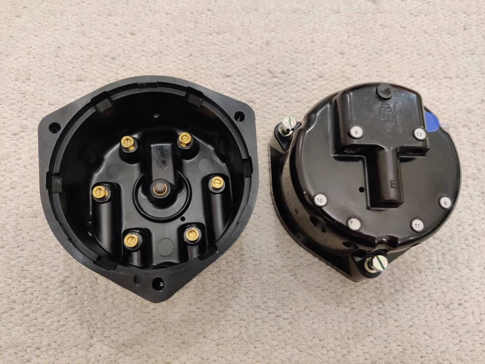 NEW FERRARI 250 275 330 365 400 412 512 GT V12 Testarossa DISTRIBUTOR CAP Pair - Image 3 of 4