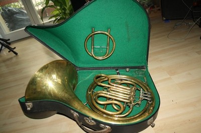 ALTES WALDHORN ROYAL CROWN,SPIELBEREIT,GUTER ZUSTAND,MINNIDELLEN,HORN