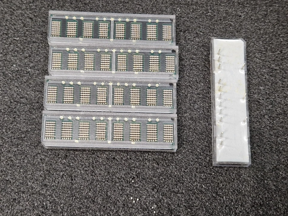 HCMS-2972 8CHAR 5MM 5×7 Alphanumeric LED Display Rot 5 Stück - Bild 2 von 2