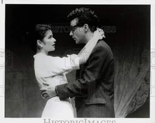 1990 Press Photo Paul Hipp & Jill Hennessy in "Buddy: The Buddy Holly Story"