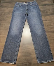 Tommy Hilfiger Boyfriend Jeans Women's Size 6L Straight Leg Denim 10" Rise