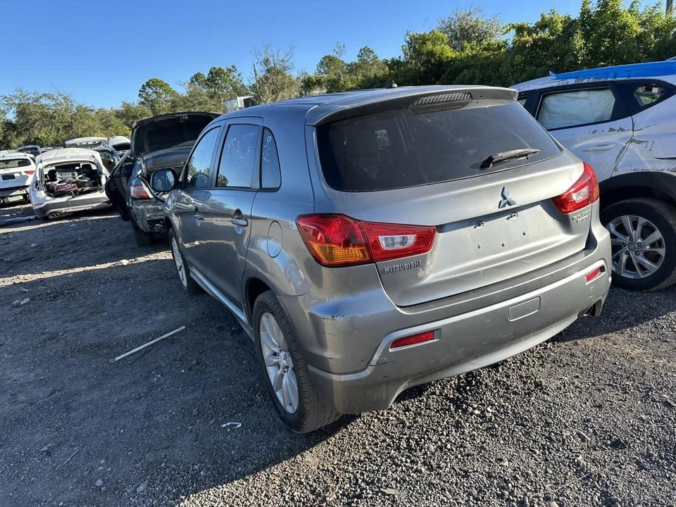 Trunk/Hatch/Tailgate With Sport Spoiler Fits 11-17 OUTLANDER SPORT 580224 Foto 4 de 4