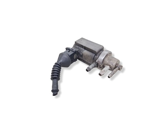Audi A6 S6 C5 4B 1998 Diesel 110kW Turbolader Druckwandler Magnetventil