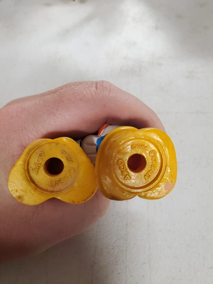 2 figuras de vinilo de juguete vintage ARCO Walt Disney Mickey Mouse pintor trabajador de 3" de alto Foto 3 de 3