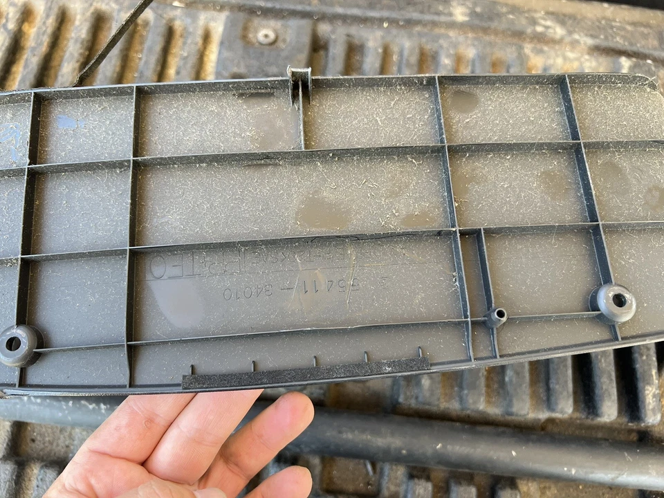 Bisel velocímetro con reloj y peligro OEM Toyota T100 1997 Foto 3 de 3