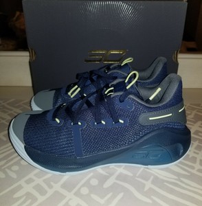 curry 6 triple black