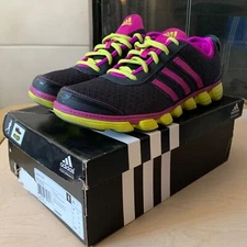 WOMENS ADIDAS PERFORMANCE PHANTOM GRAY LIQUID 2 KNIT SIZE 7 RUNNING GYM SHOES