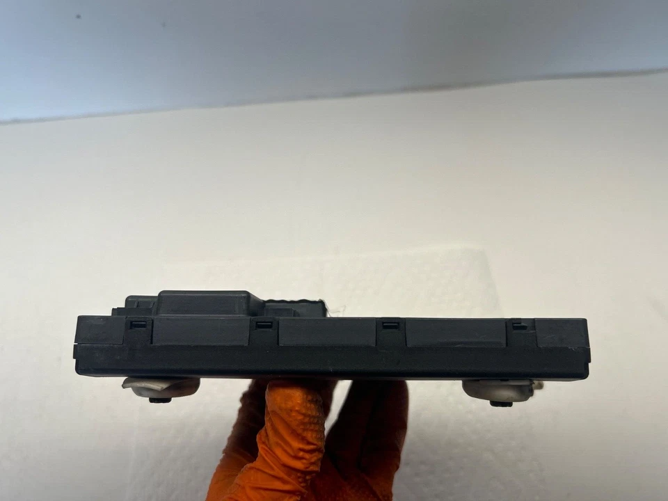 OEM MÓDULO DE CONTROL PUERTA DELANTERA DERECHA 2003 2004-2006 MERCEDES-BENZ E320 2118201685 Foto 3 de 4