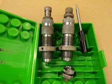 C-H TOOL & DIE .220 SWIFT 2 DIE SET W/ CASE TRIMMER & HOLDER