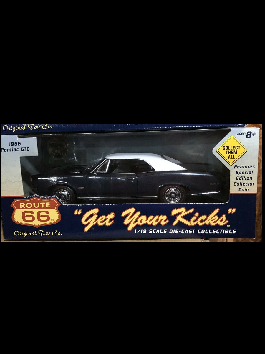 1966 Pontiac GTO Dark Blue 1:18 Ertl Route 66 78008 | eBay