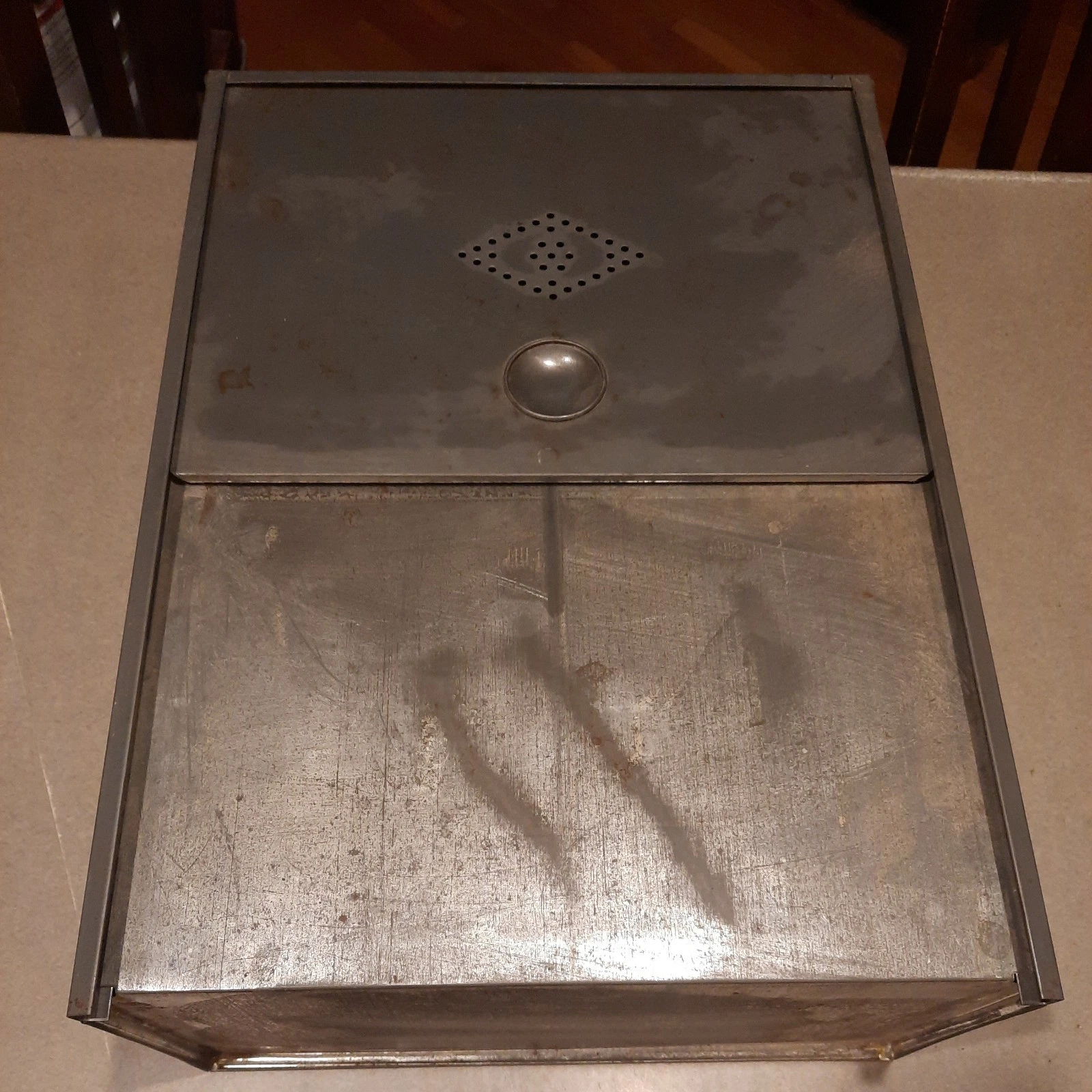 Vtg Hoosier Metal Cupboard Bread Box Sliding Lid Drawer Rustic Tin 15" x 17” x 8
