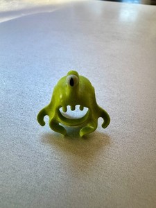 LEGO Alien Clinger Minifigure Parasite Alien Conquest (B202) Retired Rare