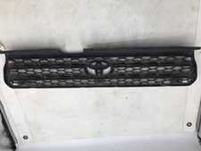 Calandre Toyota RAV4 II