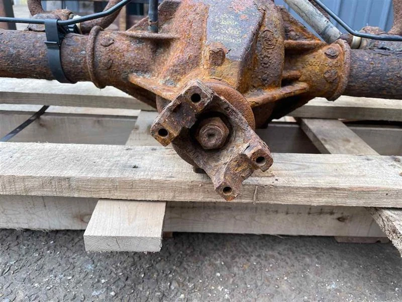 Used Rear Axle Assembly Rear fits: 2006 Hummer H3 increased capacity chassis pac Foto 4 de 4