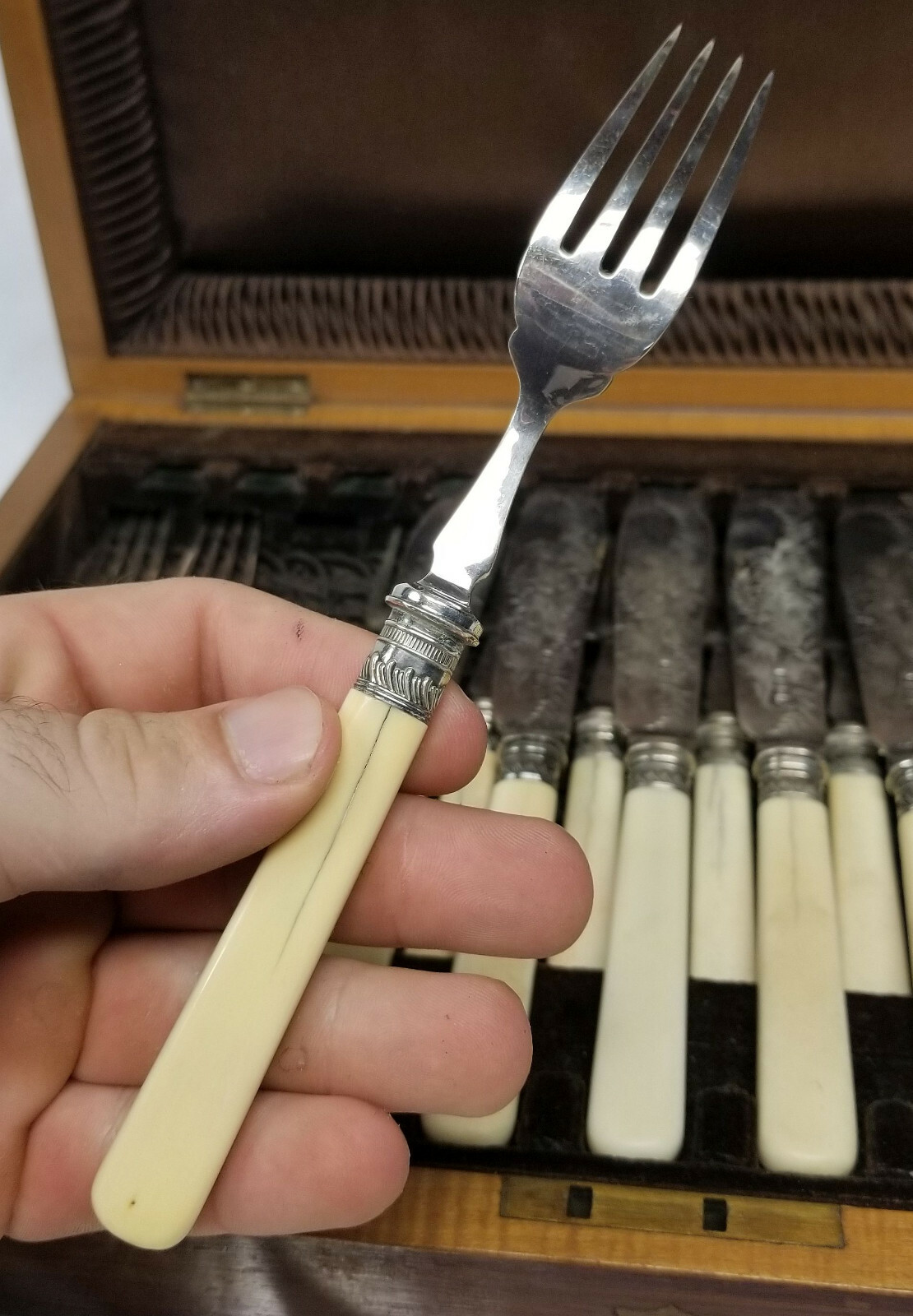 Antique Silverplate EPNS Fish Set Boxed English Silverware Flatware