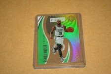 1x Kemba Walker Panini Illusions #10 Emerald Astounding Boston Celtics 