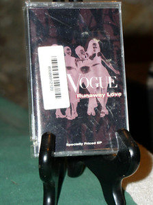 Runaway Love [EP] by En Vogue (Cassette, 1993, EastWest)