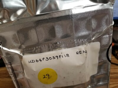 (1x)		HD64F3039FI18		Renesas / IDT		